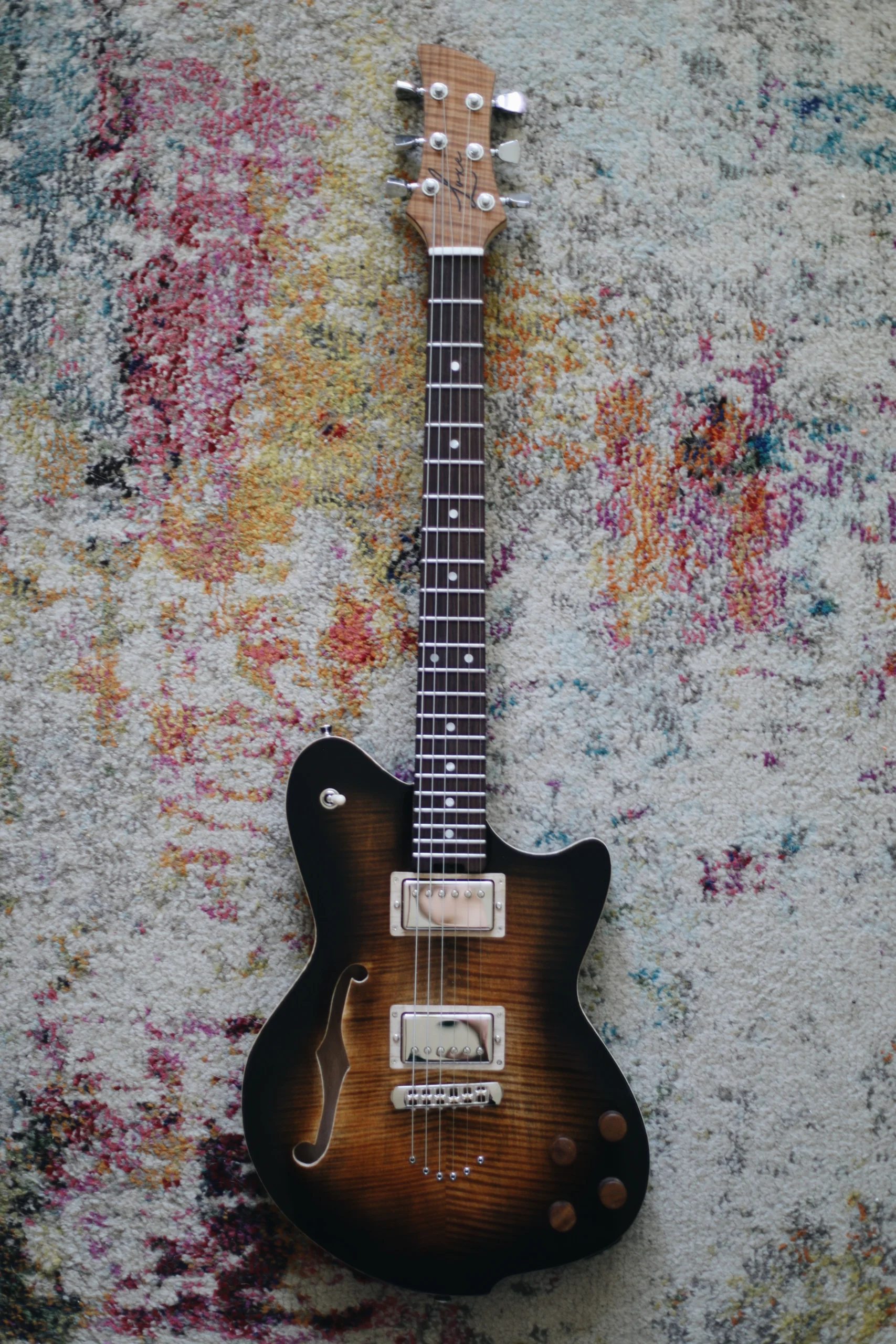 Procella | Tobacco Burst — detail